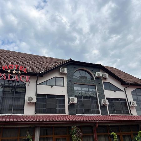 Hotel Palace Târgu Jiu Exterior photo