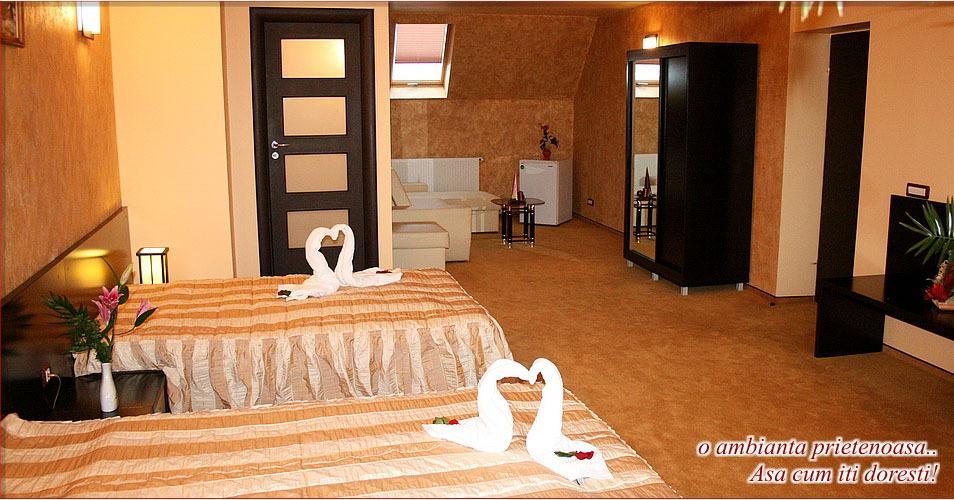 Hotel Palace Târgu Jiu Room photo
